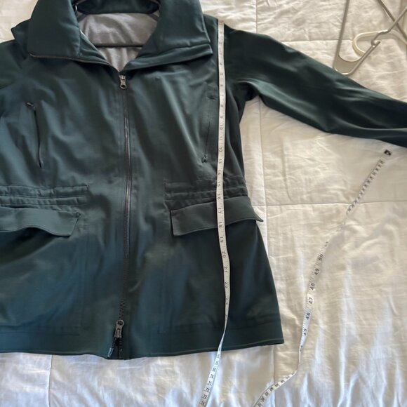 Lululemon &go Cityfarer Anorak - Picture 7 of 7